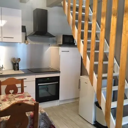 펜션 Maison Mitoyenne 35 M2 *